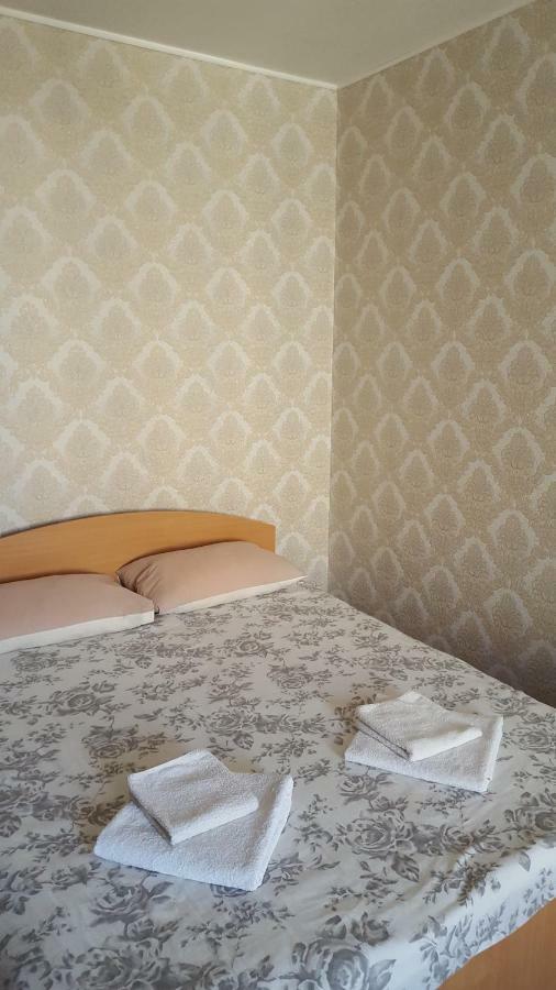 Apartment On Bukovinska Rivne Exterior photo